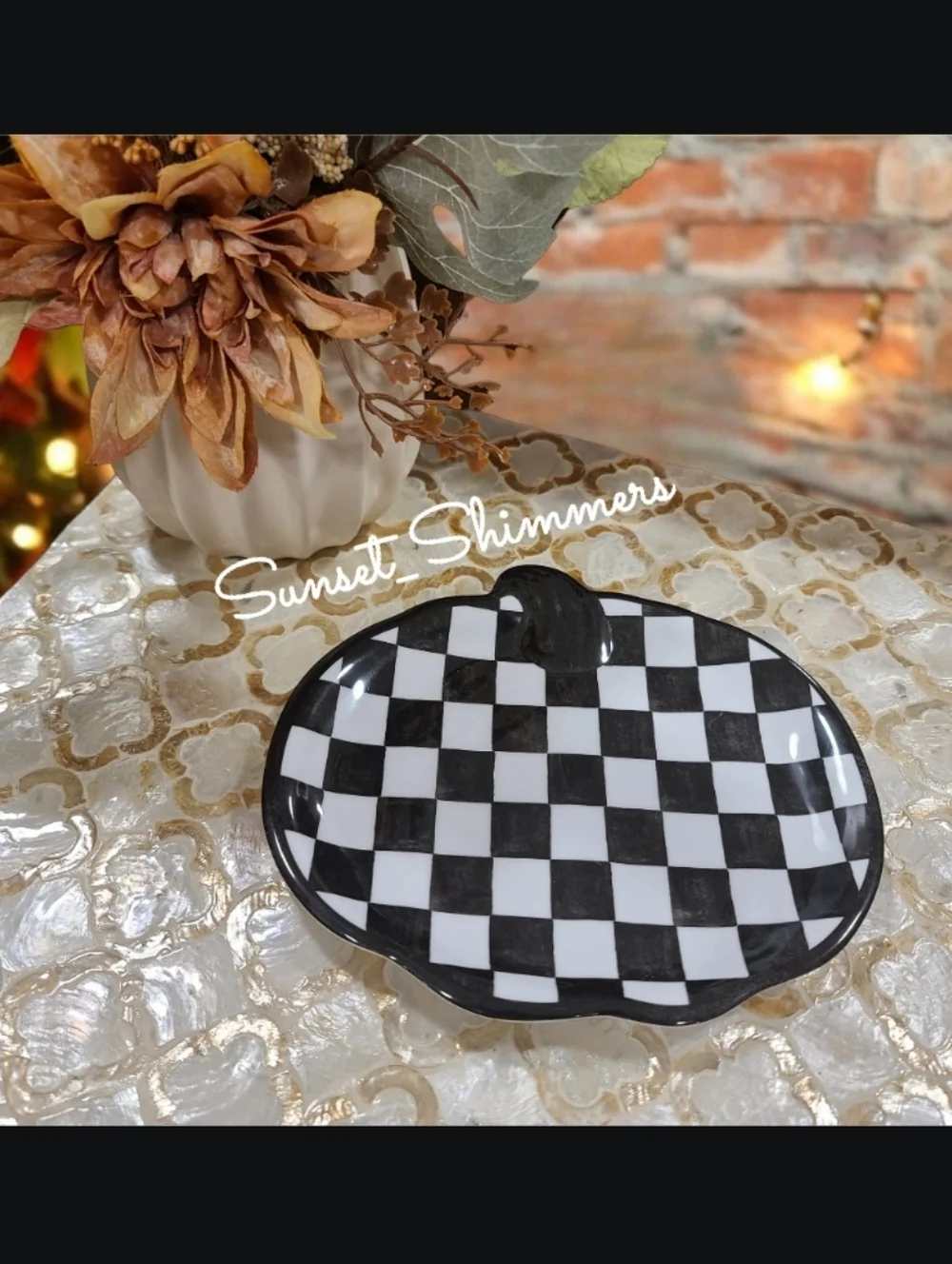 4 Courtly Check Fall 8